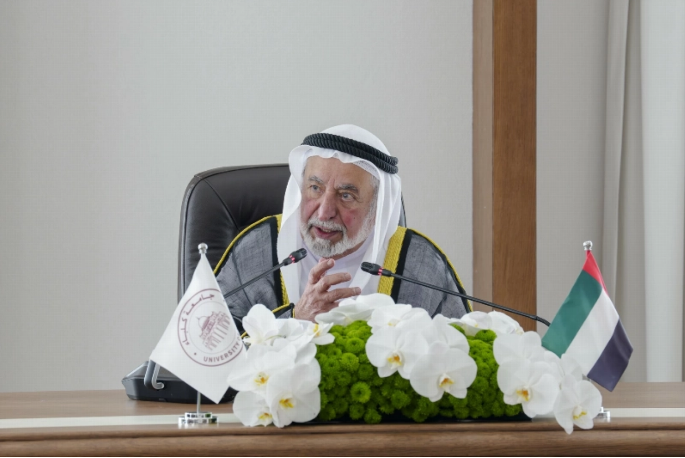 福利真好！沙迦酋长大规模招聘公民进入政府部门工作，...