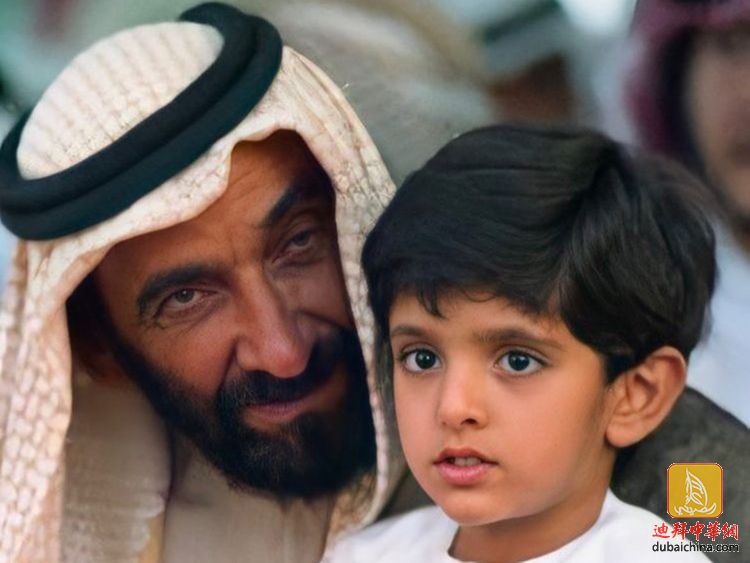 Fazza-Sheikh-Zayed_17ce1c8b730_large.jpeg