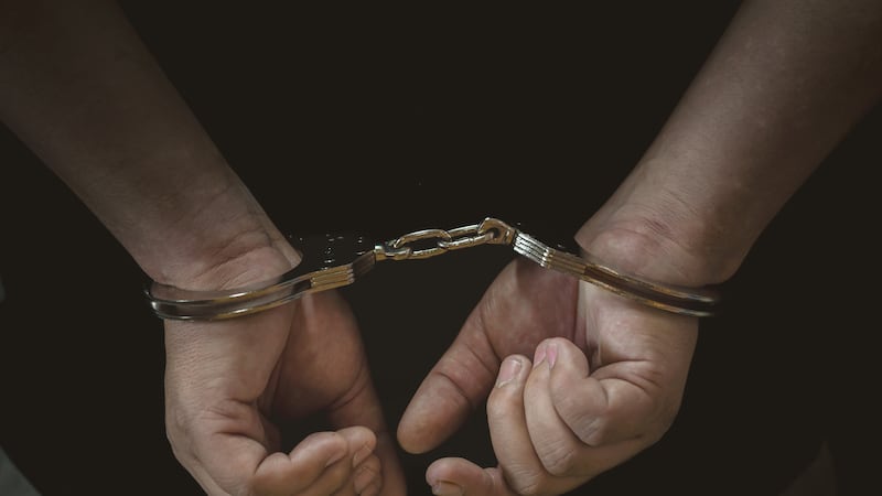 阿联酋将两名犯有重罪的男子引渡至比利时