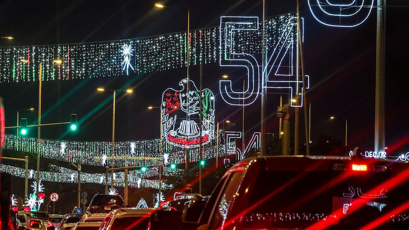 国庆节来临之际，阿联酋总统、迪拜酋长在社媒发文致贺