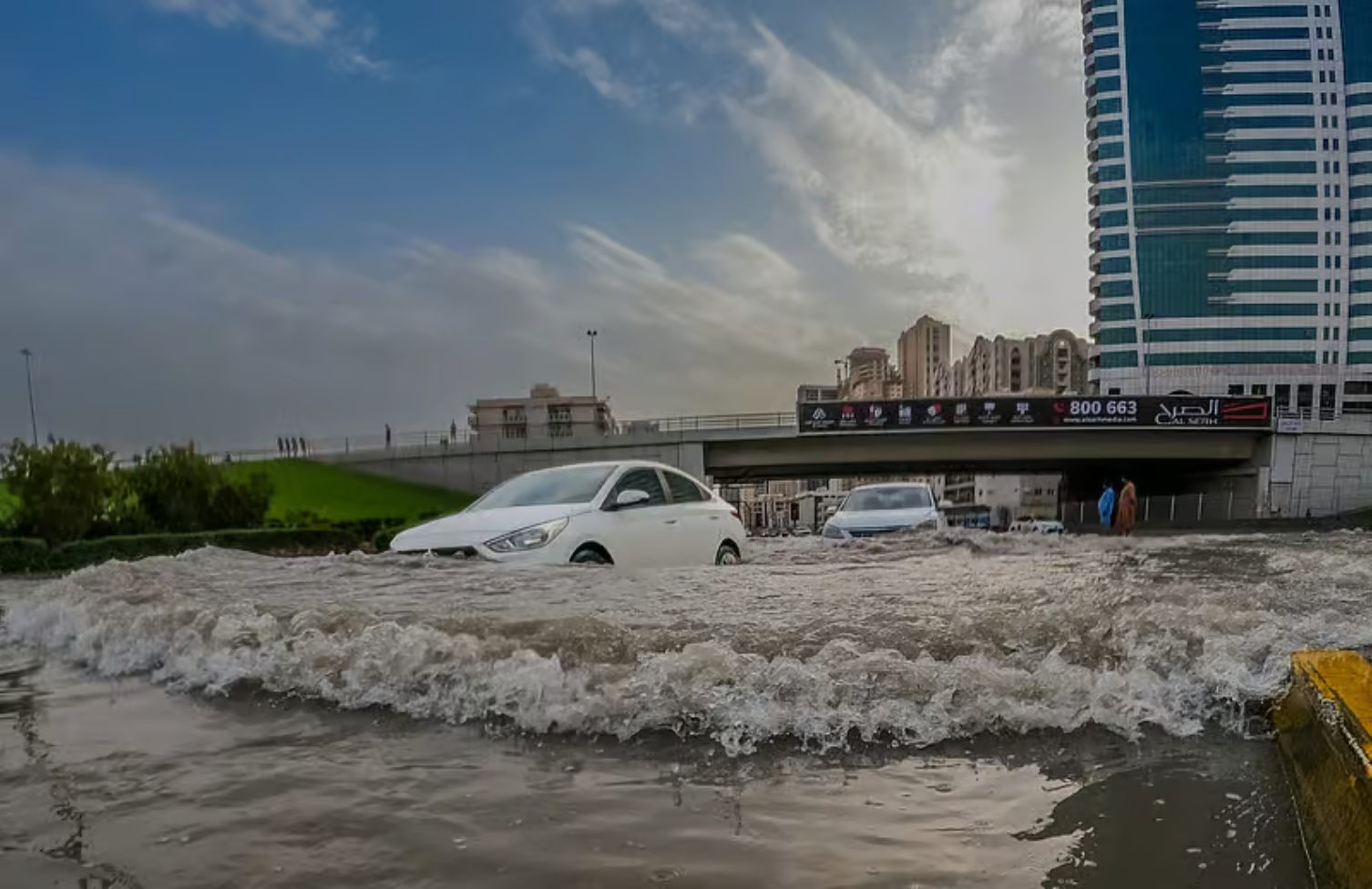 降雨预计将持续至周五！阿联酋今天发布天气预警